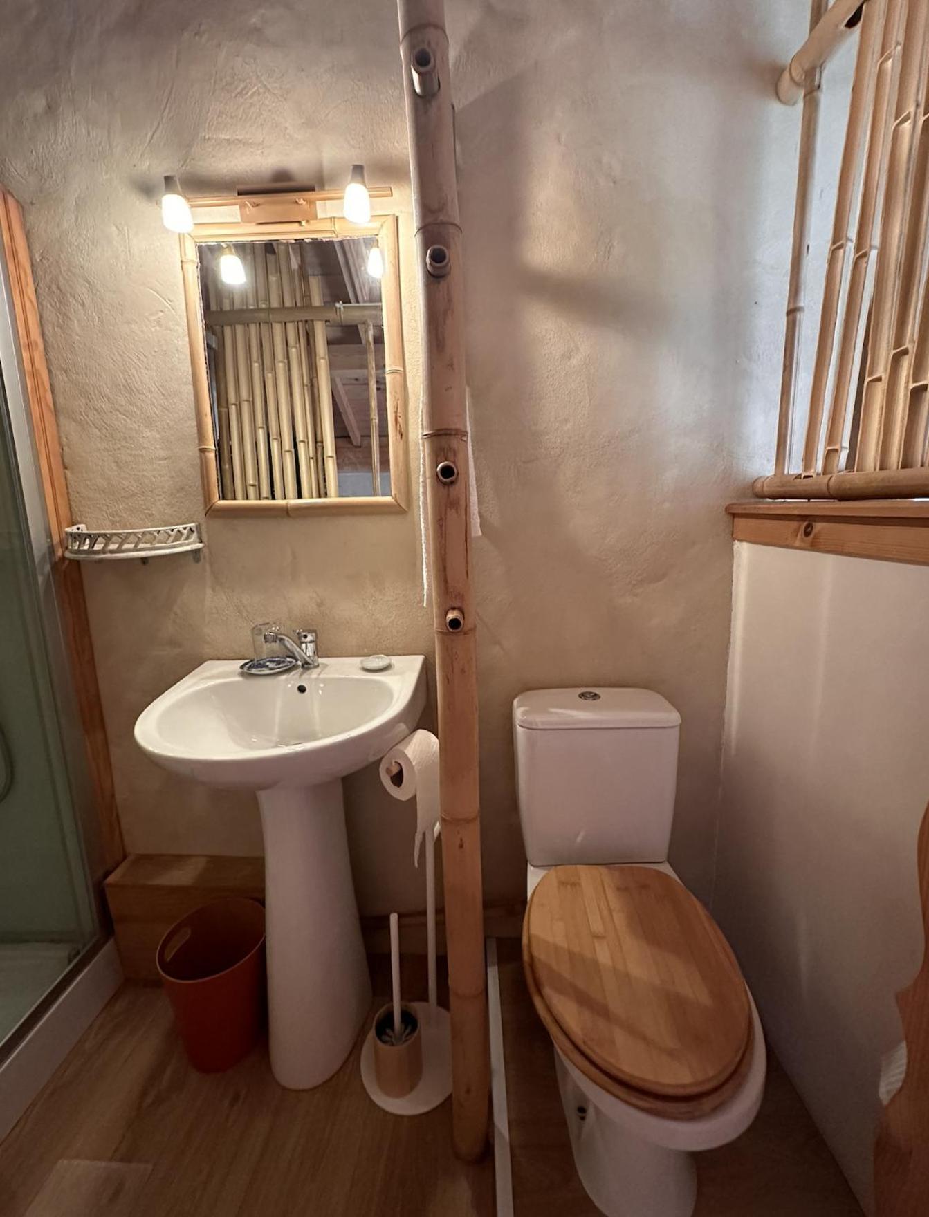 Le Patio Tursan Hotel Pimbo Ngoại thất bức ảnh