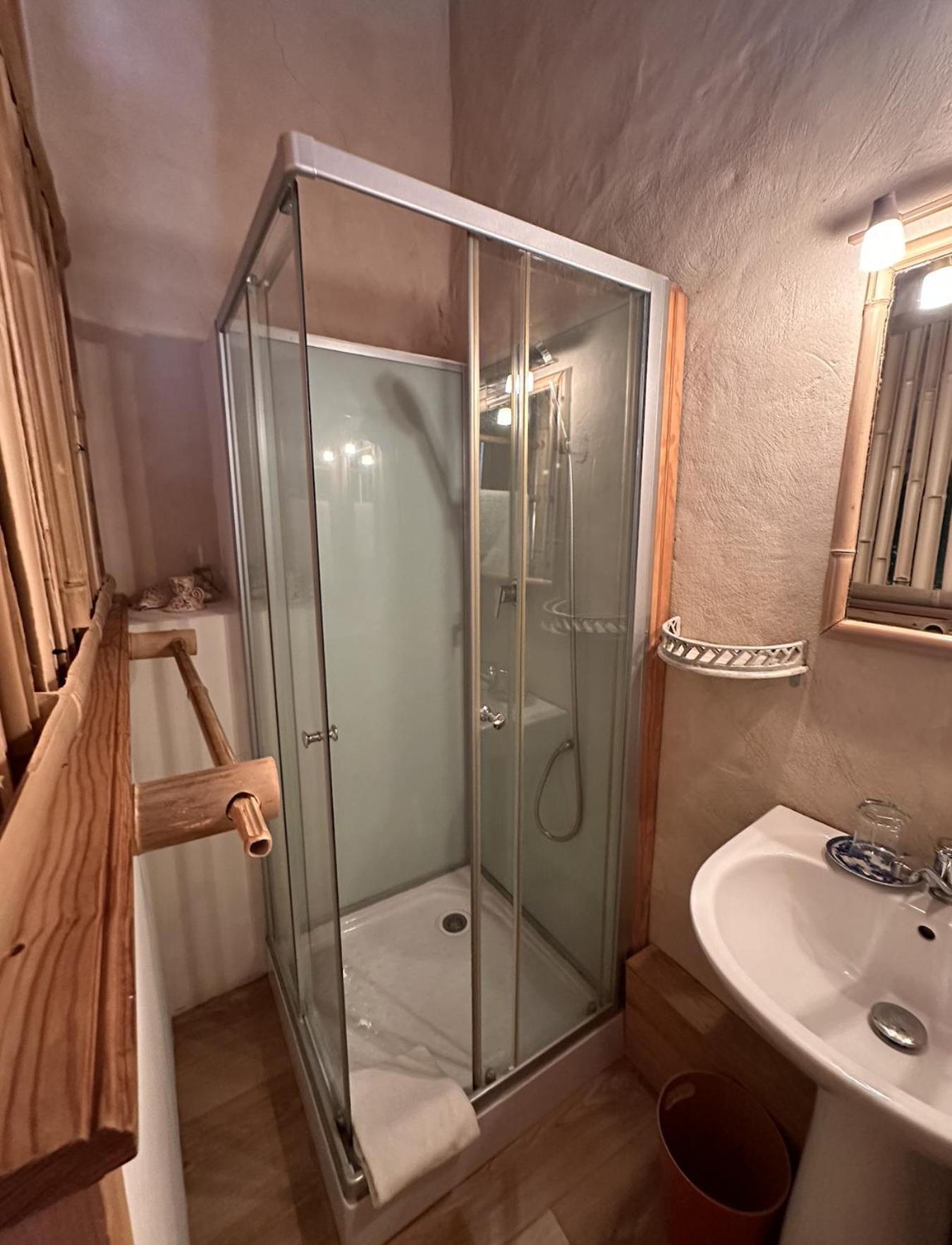 Le Patio Tursan Hotel Pimbo Ngoại thất bức ảnh